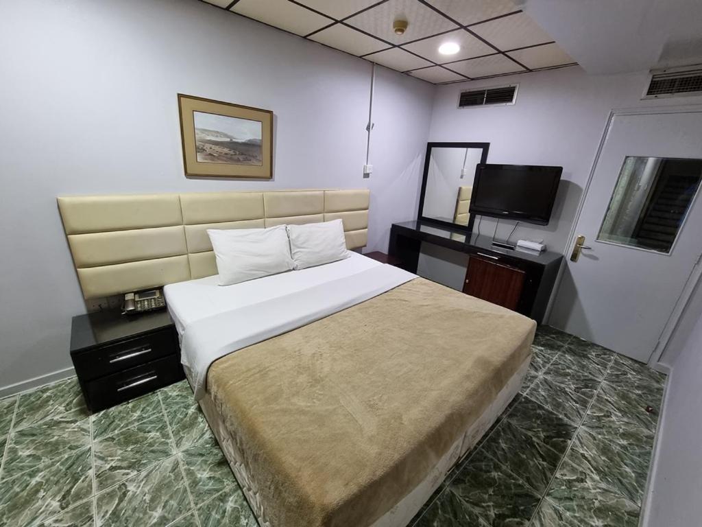 West Hotel Dubai Buitenkant foto